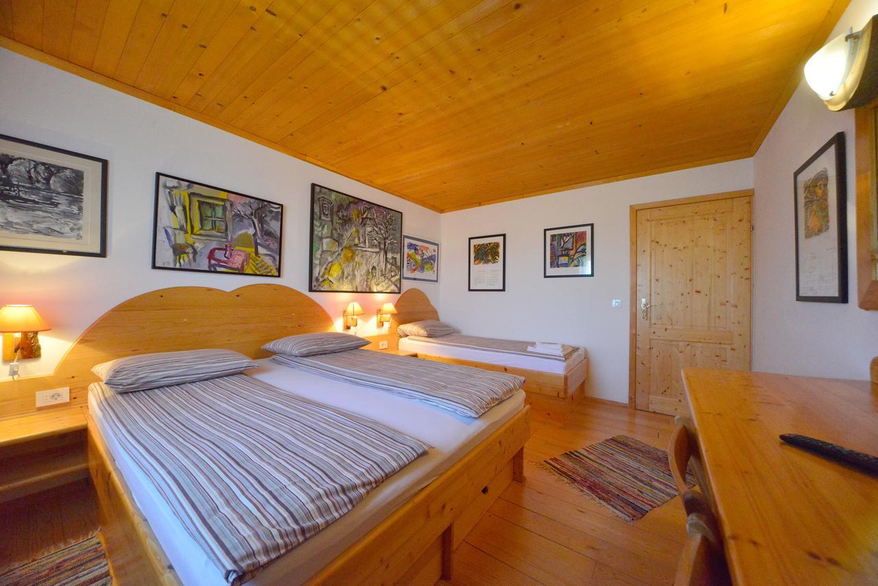 Kod Korita Rooms Crni Lug Exterior photo
